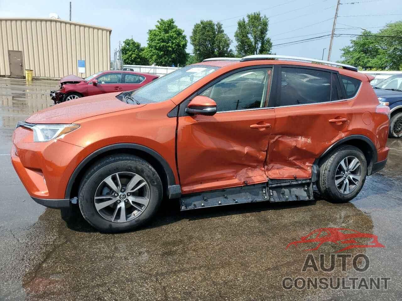 TOYOTA RAV4 2016 - JTMRFREV0GJ081388