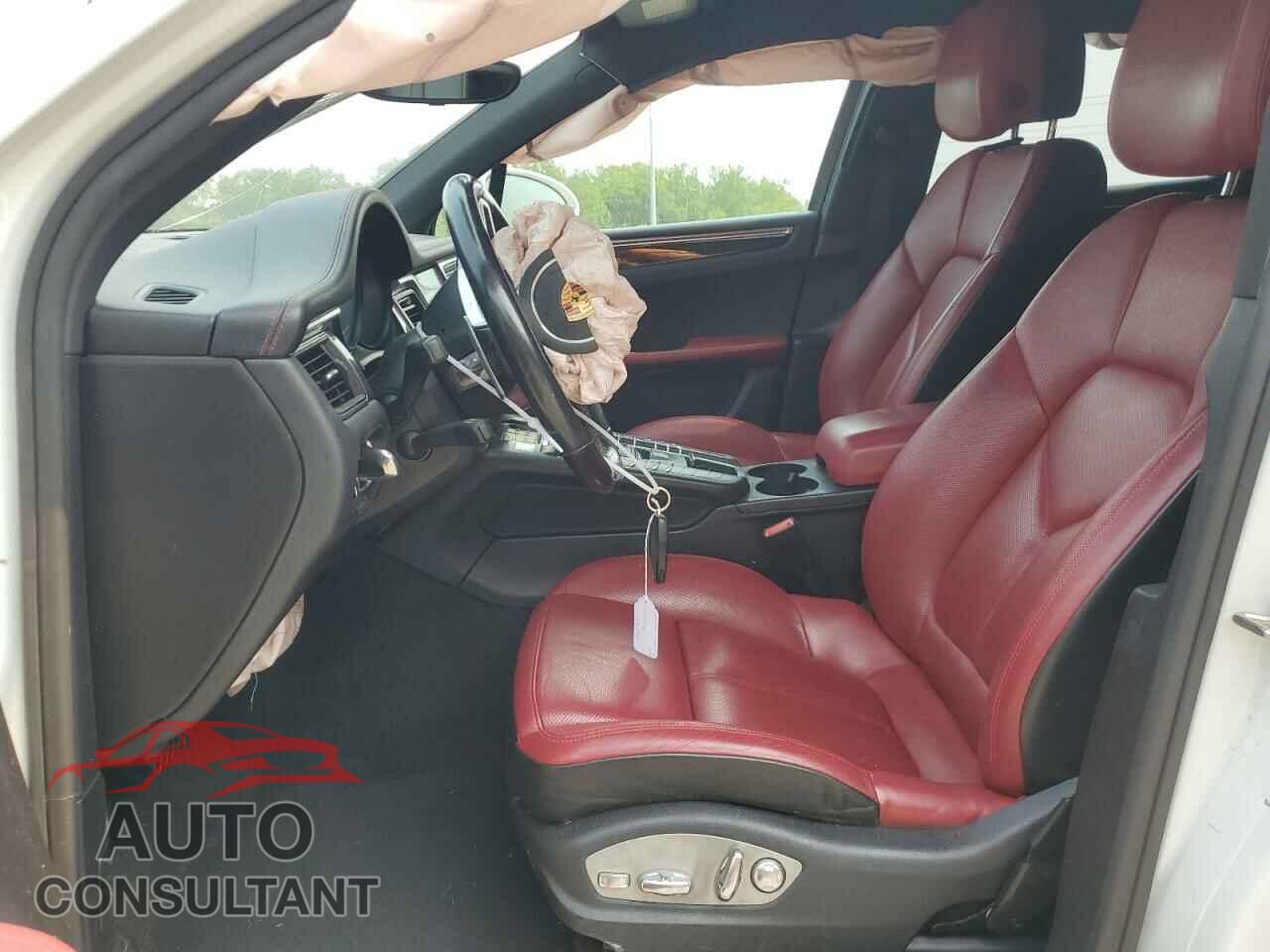 PORSCHE MACAN 2018 - WP1AB2A58JLB32166
