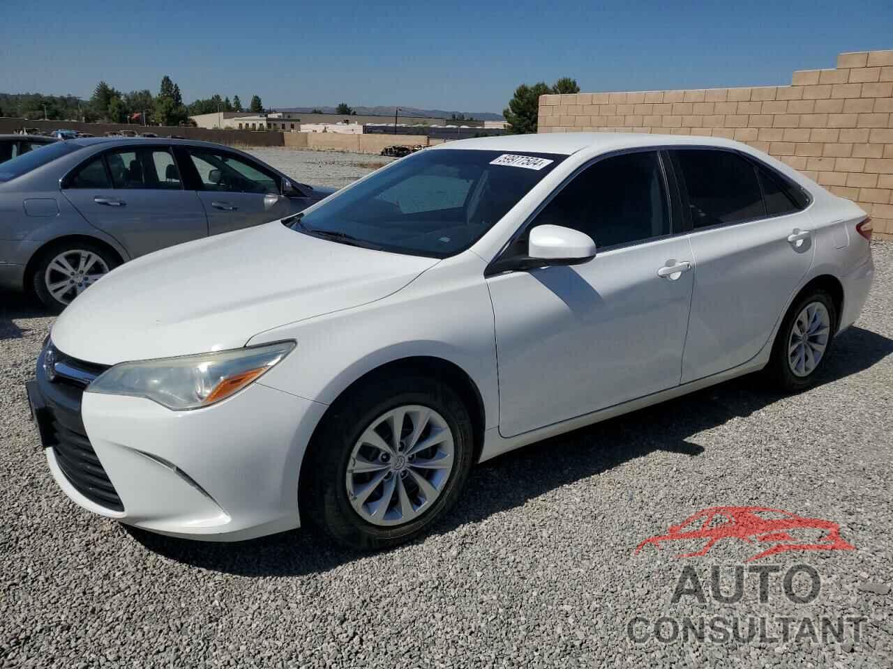 TOYOTA CAMRY 2016 - 4T4BF1FK3GR533177