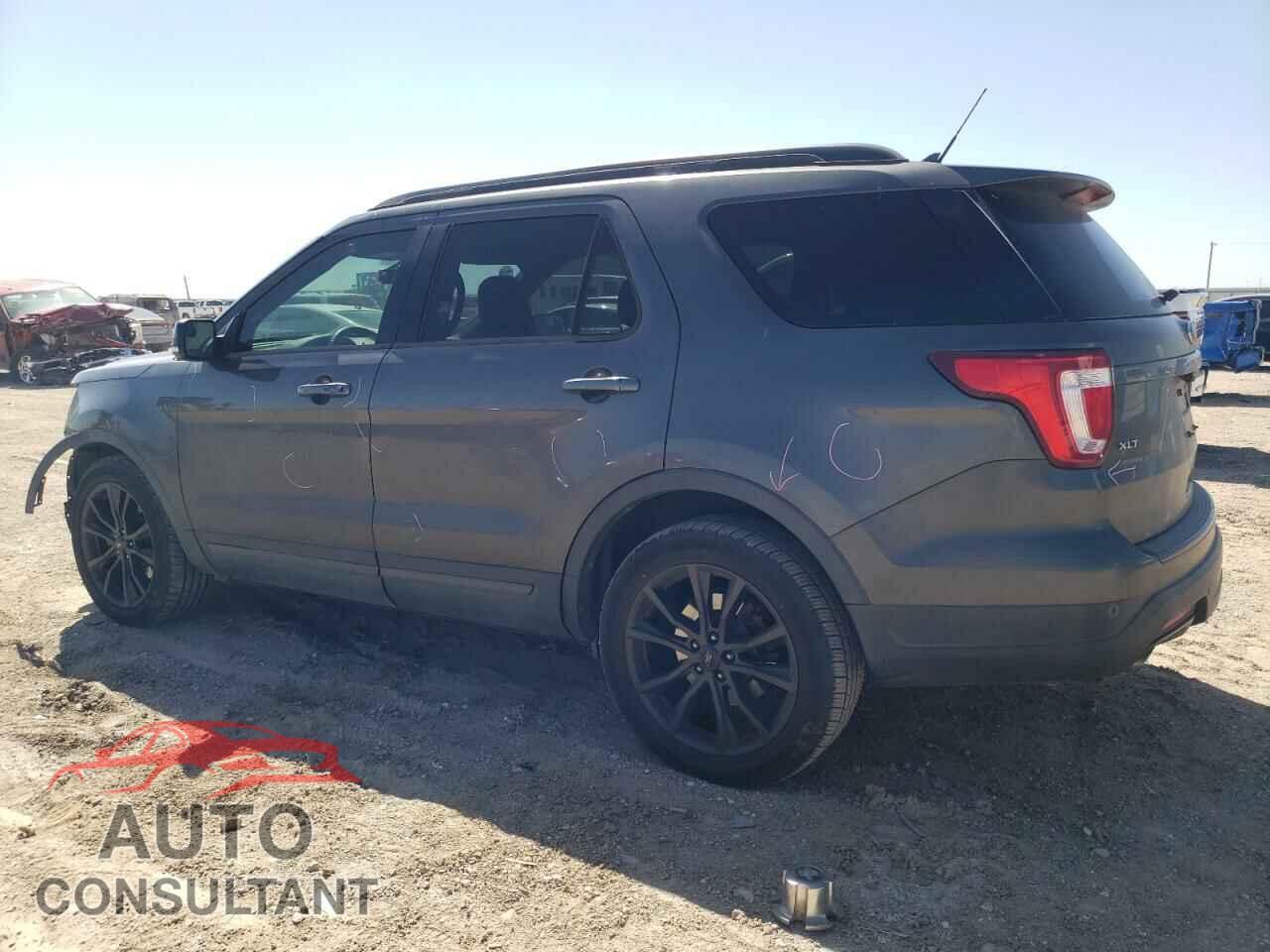 FORD EXPLORER 2018 - 1FM5K7D85JGB88351