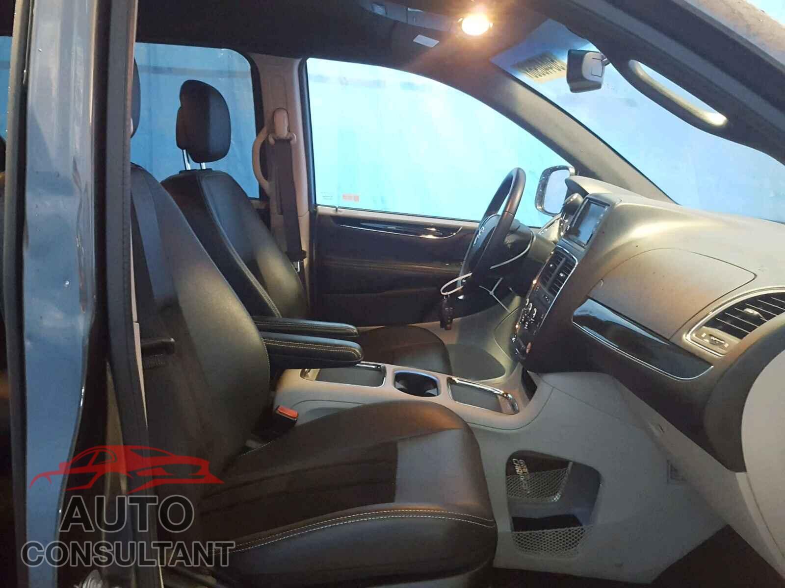 DODGE GRAND CARA 2017 - 2C4RDGCG2HR862716