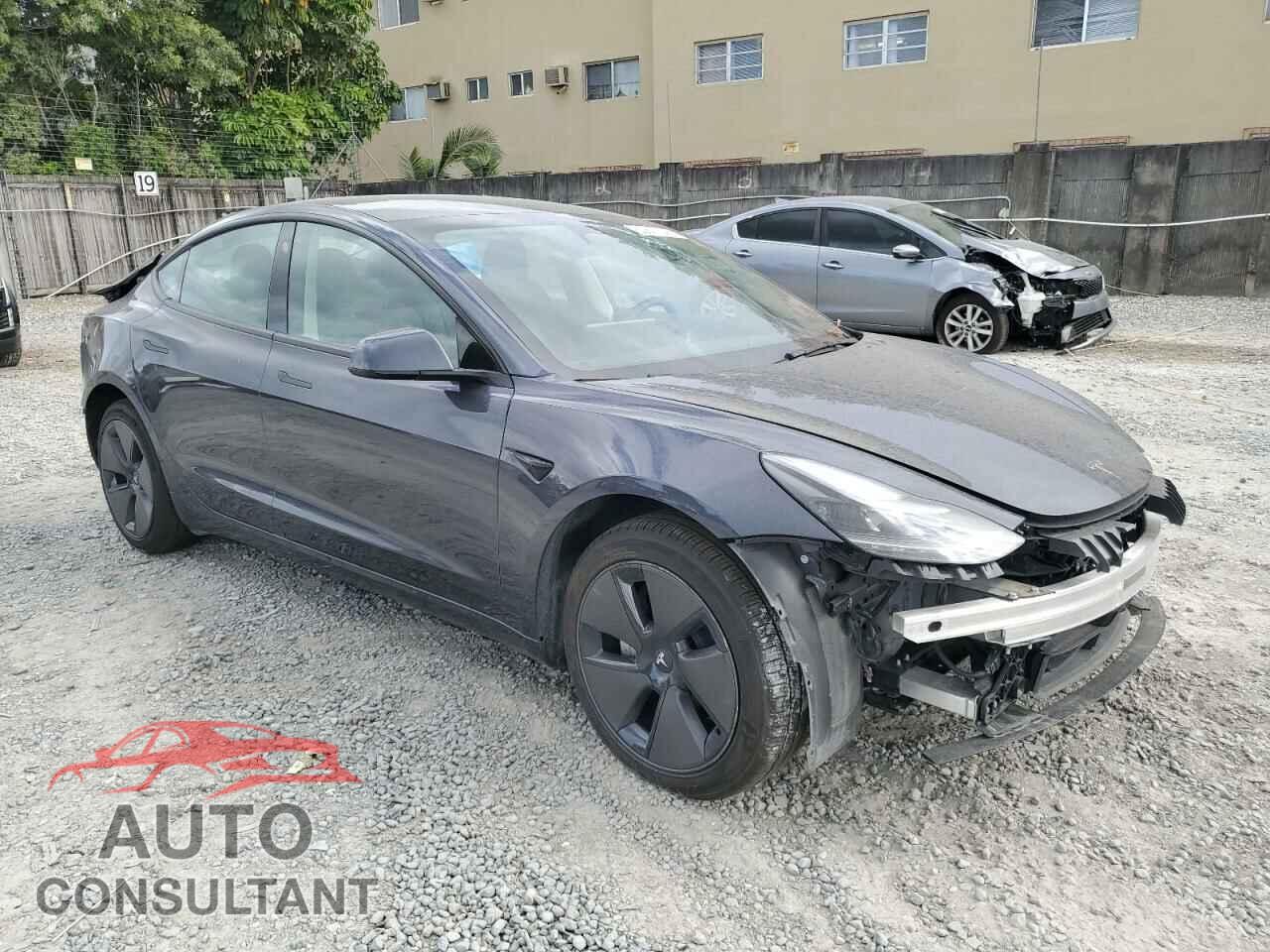 TESLA MODEL 3 2023 - 5YJ3E1EA3PF690103