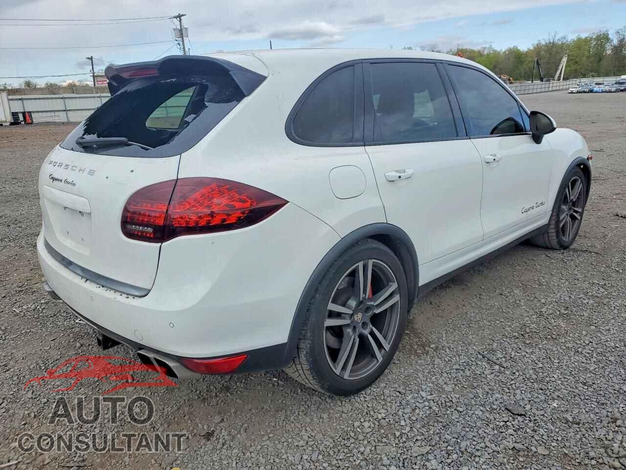 PORSCHE CAYENNE 2012 - WP1AC2A25CLA84695