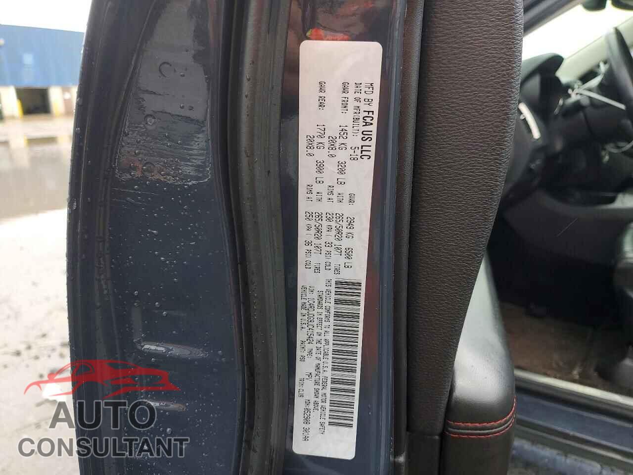 DODGE DURANGO 2018 - 1C4RDJDG9JC415424