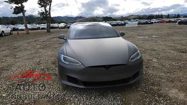 TESLA MODEL S 2017 - 5YJSA1E26HF192818