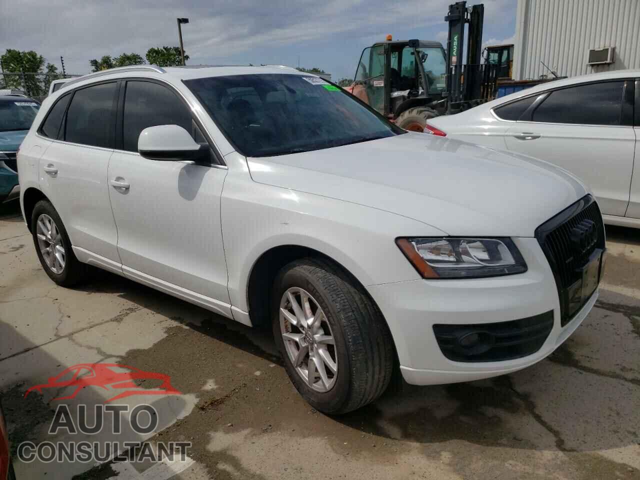 AUDI Q5 2011 - WA1CFAFP8BA102806