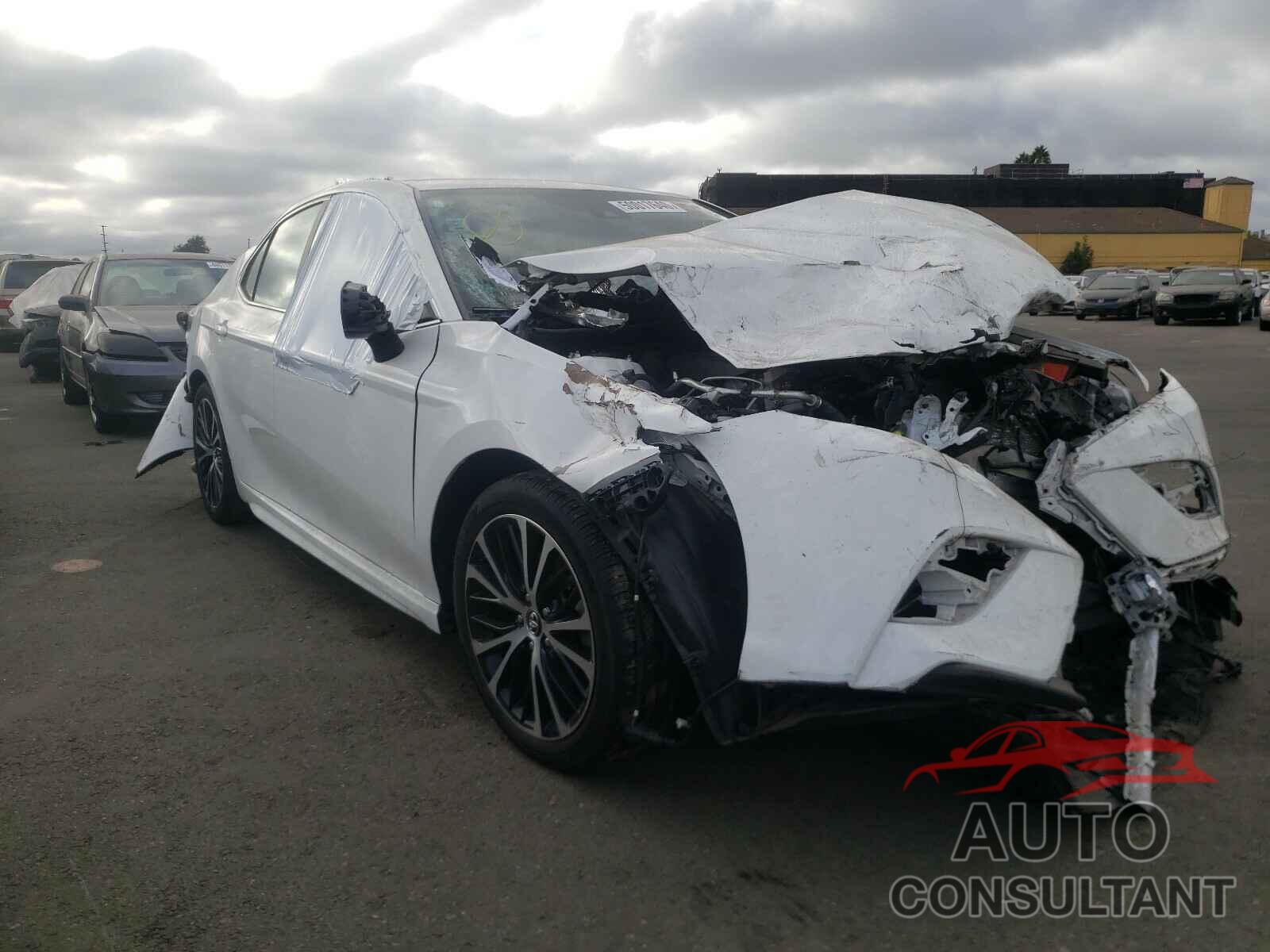 TOYOTA CAMRY 2019 - 4T1B11HK4KU719759