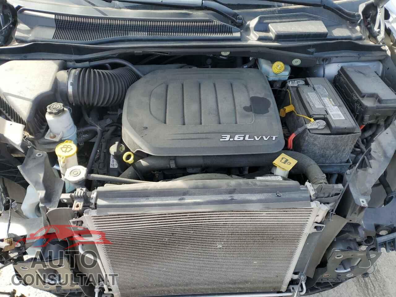 DODGE CARAVAN 2013 - 2C4RDGBG1DR740926