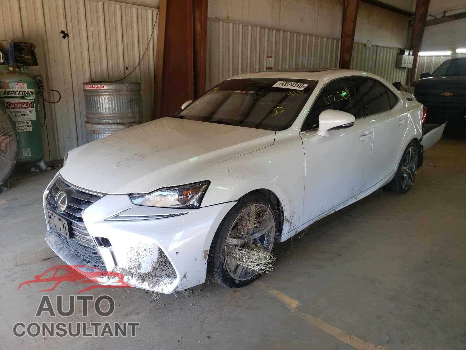 LEXUS IS 2017 - JTHBA1D23H5042375