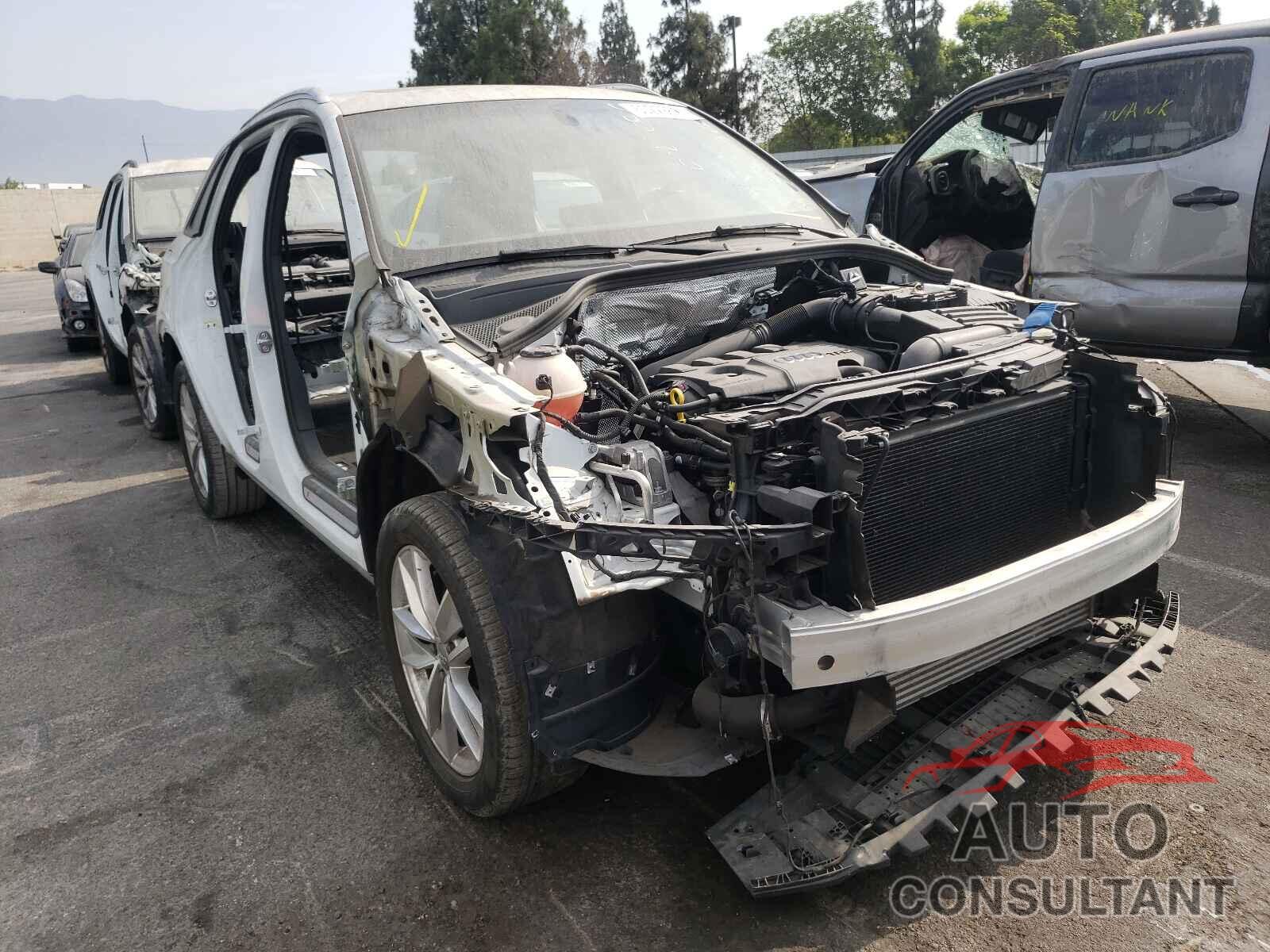 AUDI Q3 2018 - WA1BCCFS6JR023056