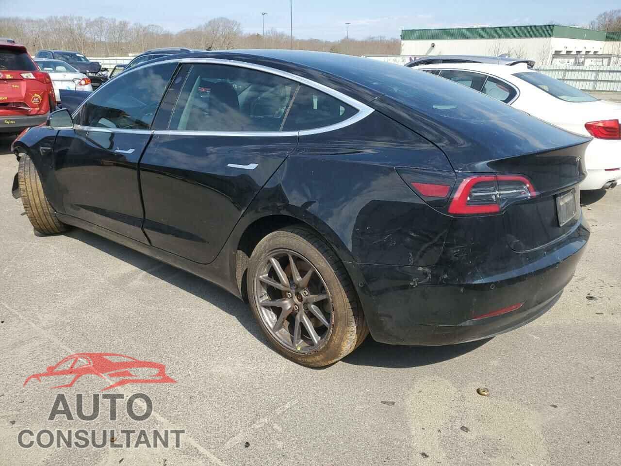 TESLA MODEL 3 2019 - 5YJ3E1EA5KF415809