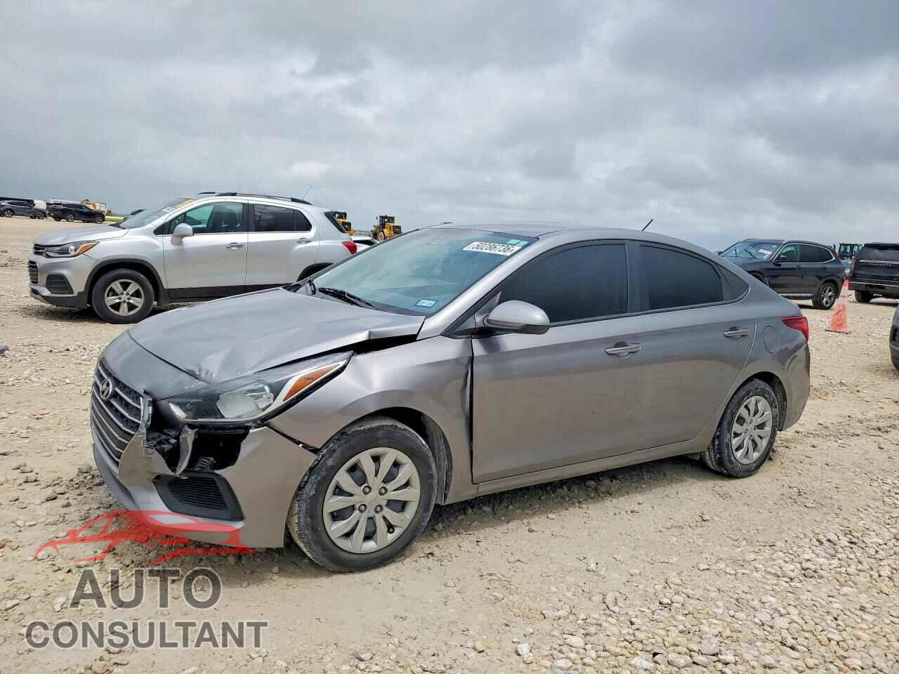 HYUNDAI ACCENT 2022 - 3KPC24A67NE183459