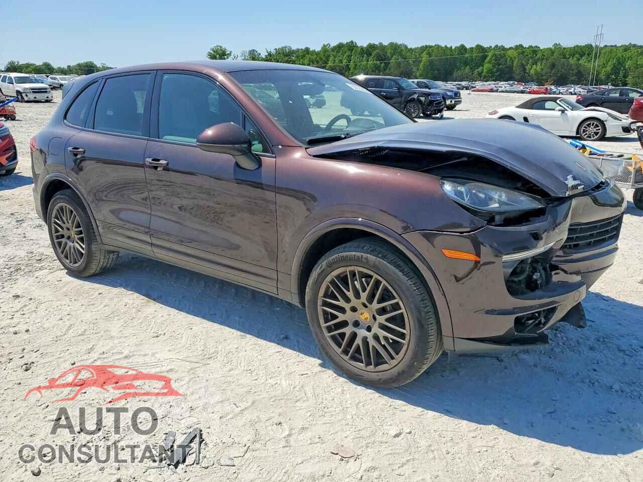 PORSCHE CAYENNE 2018 - WP1AA2A29JKA06039