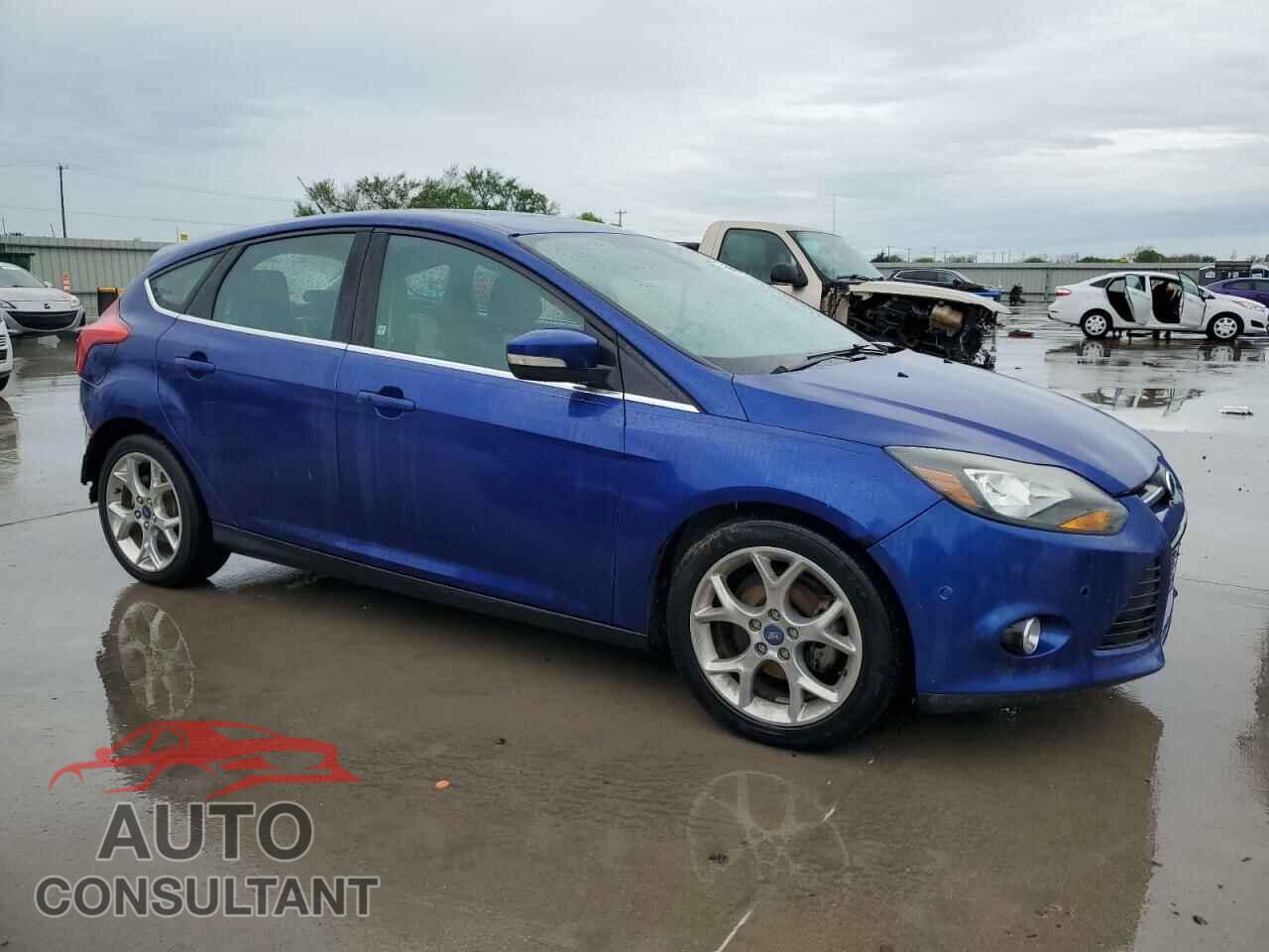 FORD FOCUS 2012 - 1FAHP3N23CL391776
