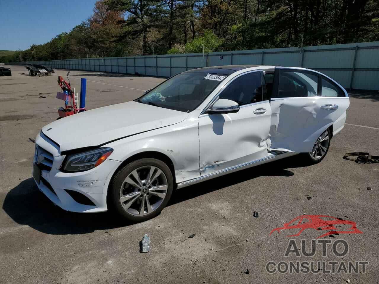 MERCEDES-BENZ C-CLASS 2019 - 55SWF8EB5KU284441