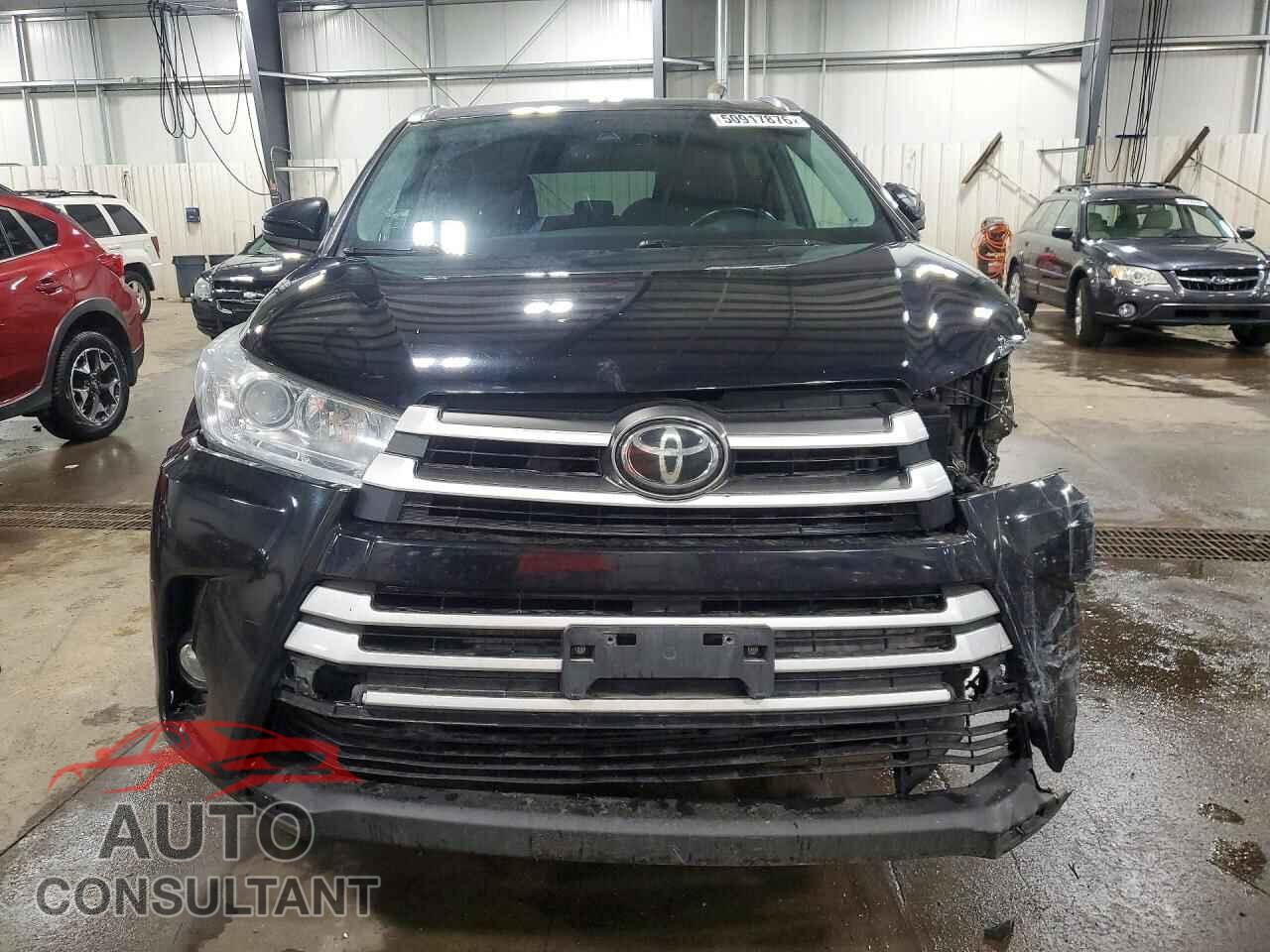 TOYOTA HIGHLANDER 2017 - 5TDJZRFH6HS462924