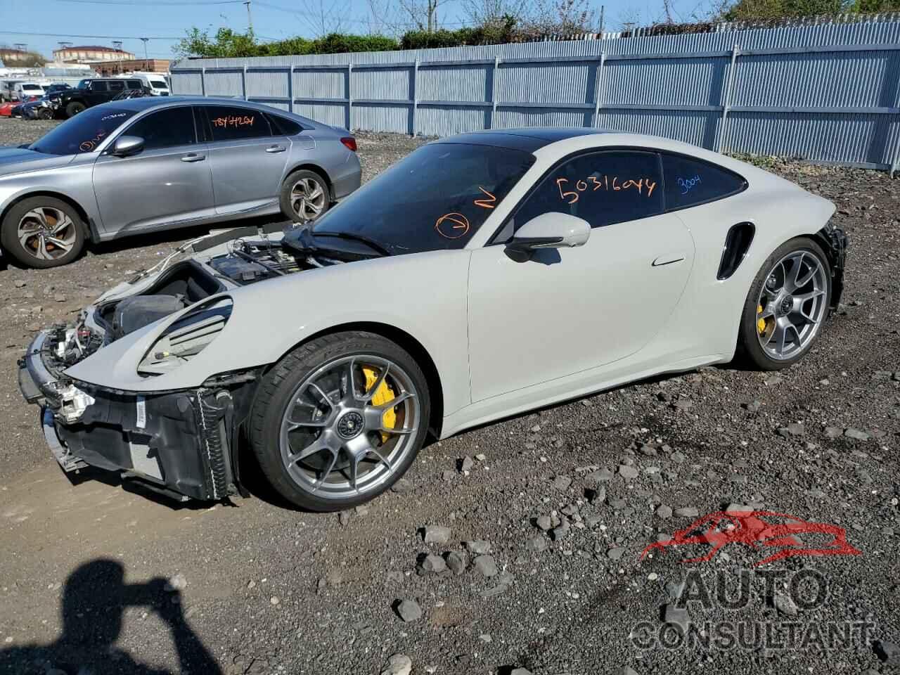 PORSCHE 911 2021 - WP0AD2A9XMS257789