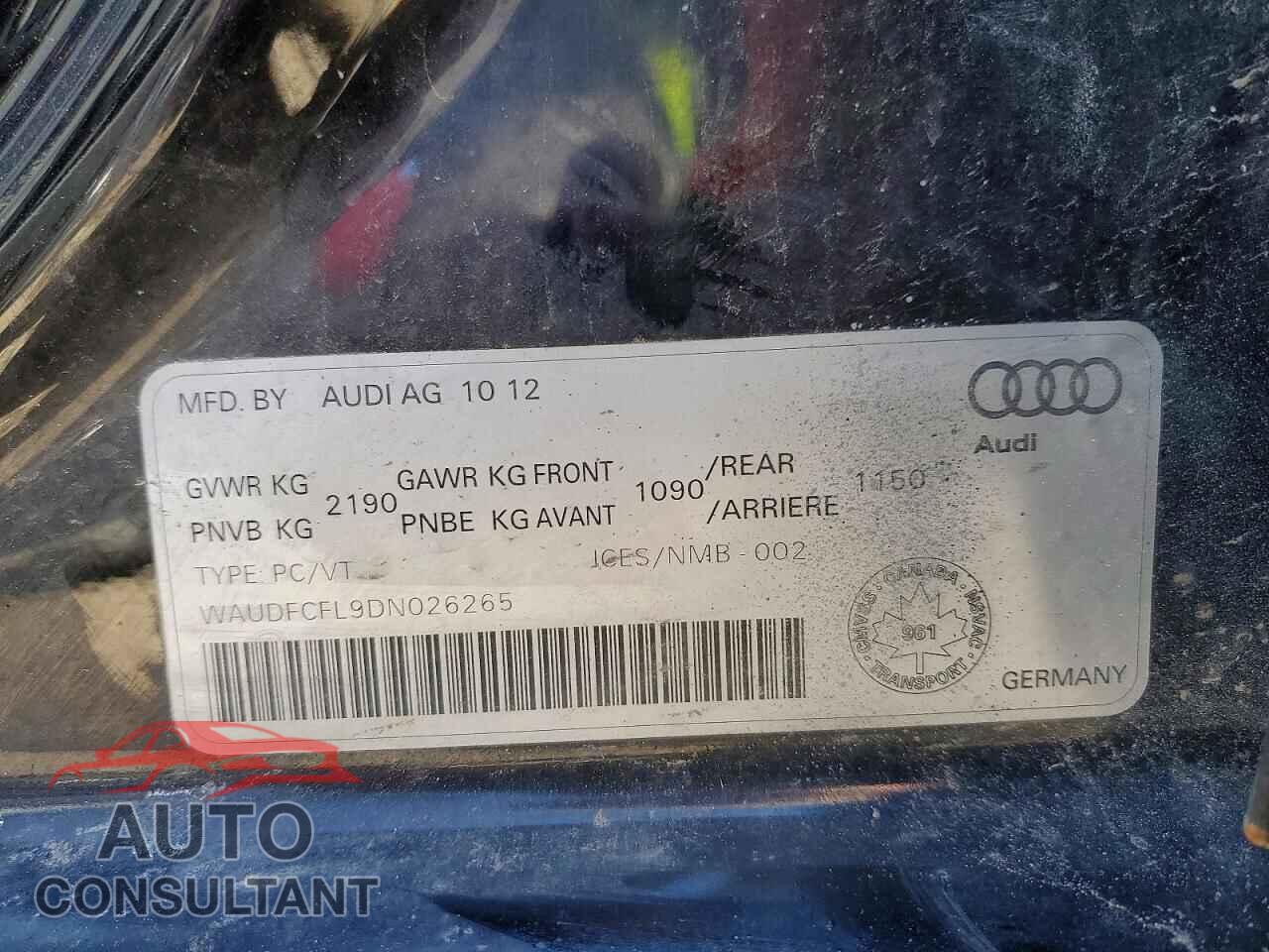 AUDI A4 2013 - WAUDFCFL9DN026265