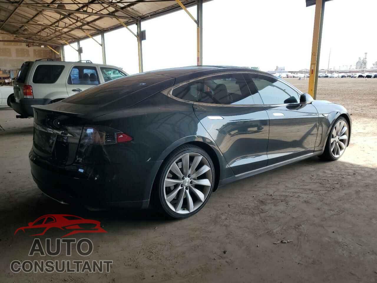 TESLA MODEL S 2013 - 5YJSA1DP3DFP05675