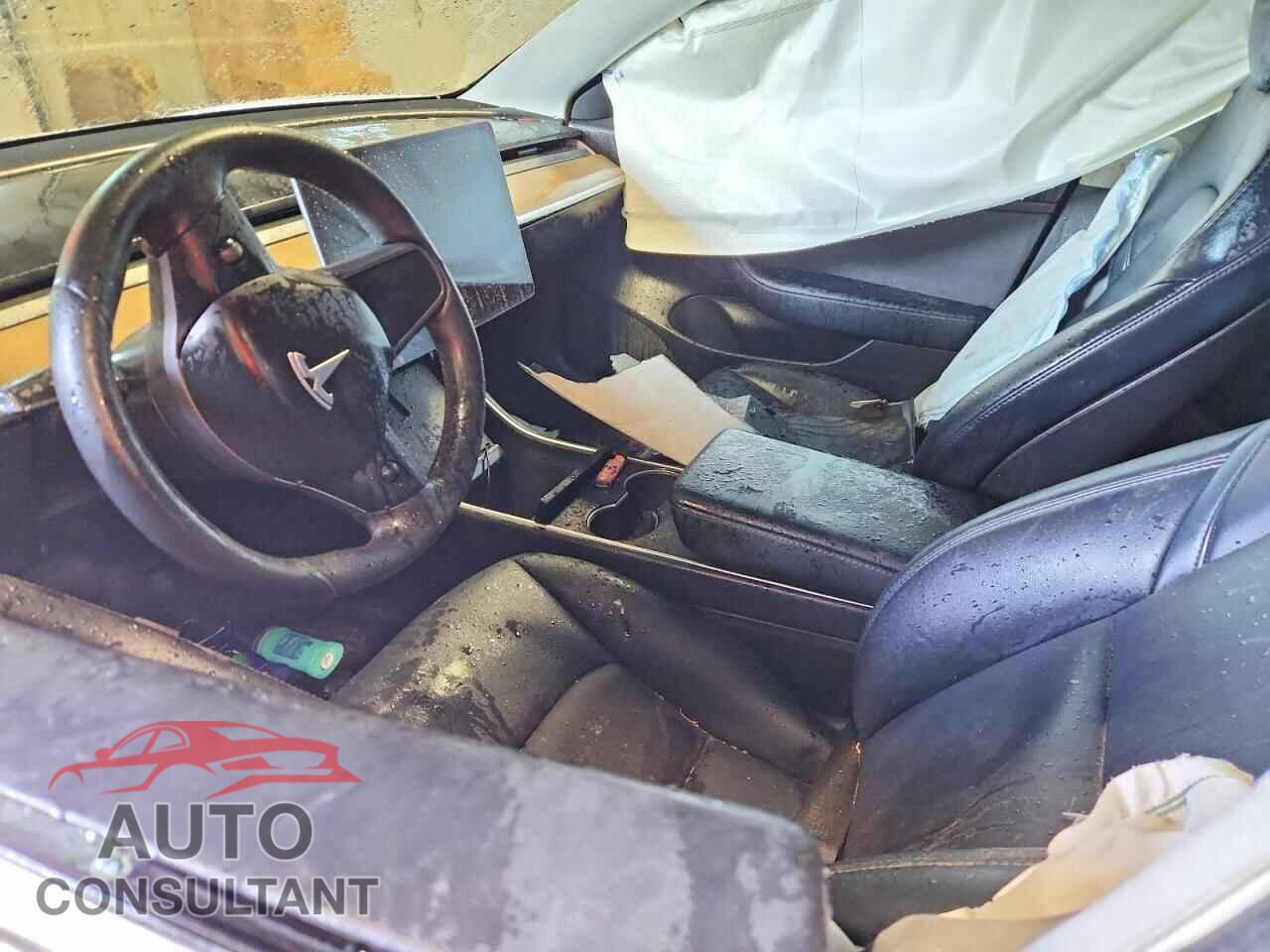 TESLA MODEL 3 2020 - 5YJ3E1EA5LF660286