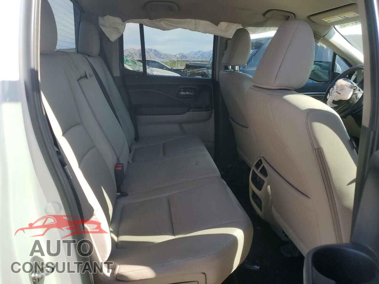 HONDA RIDGELINE 2017 - 5FPYK2F58HB007813