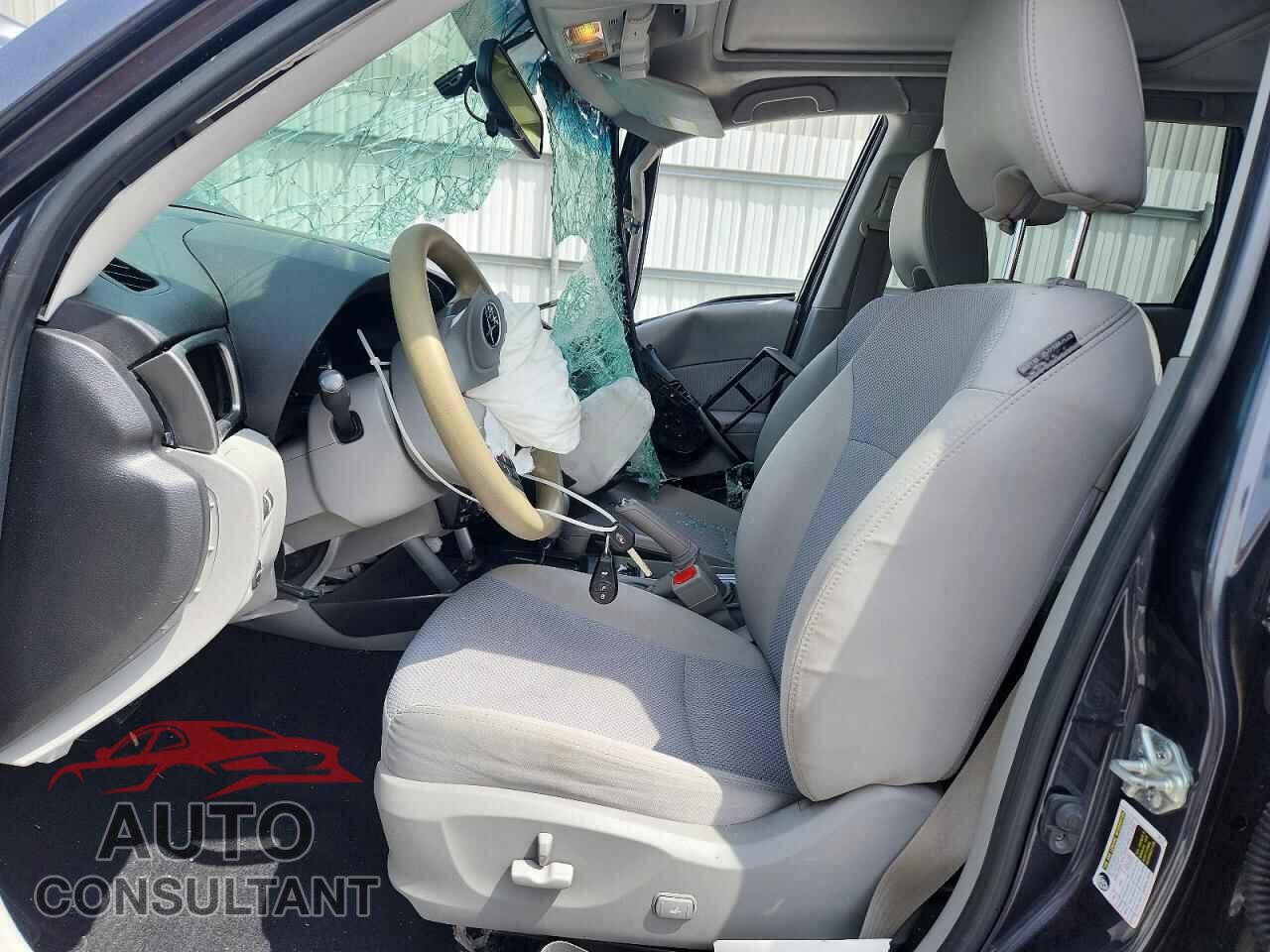 SUBARU FORESTER 2013 - JF2SHADC8DH440648