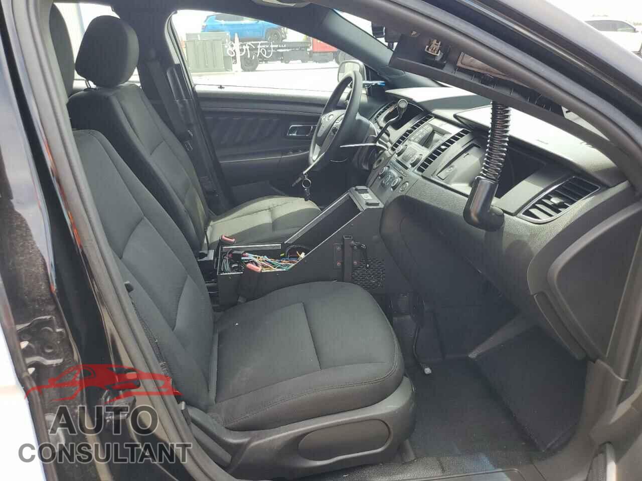 FORD TAURUS 2017 - 1FAHP2MK7HG118903
