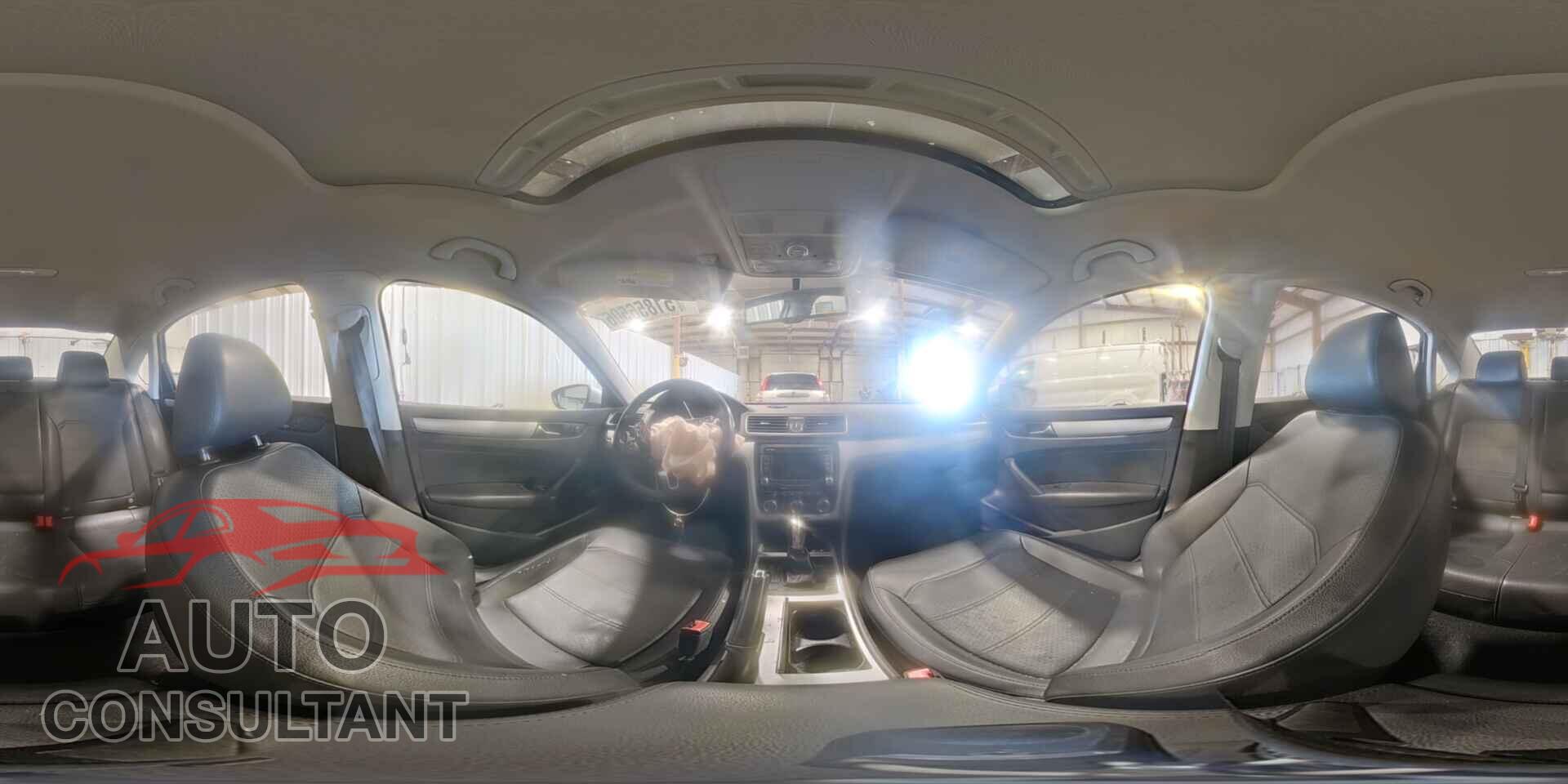 VOLKSWAGEN PASSAT 2012 - 1VWBH7A30CC021594