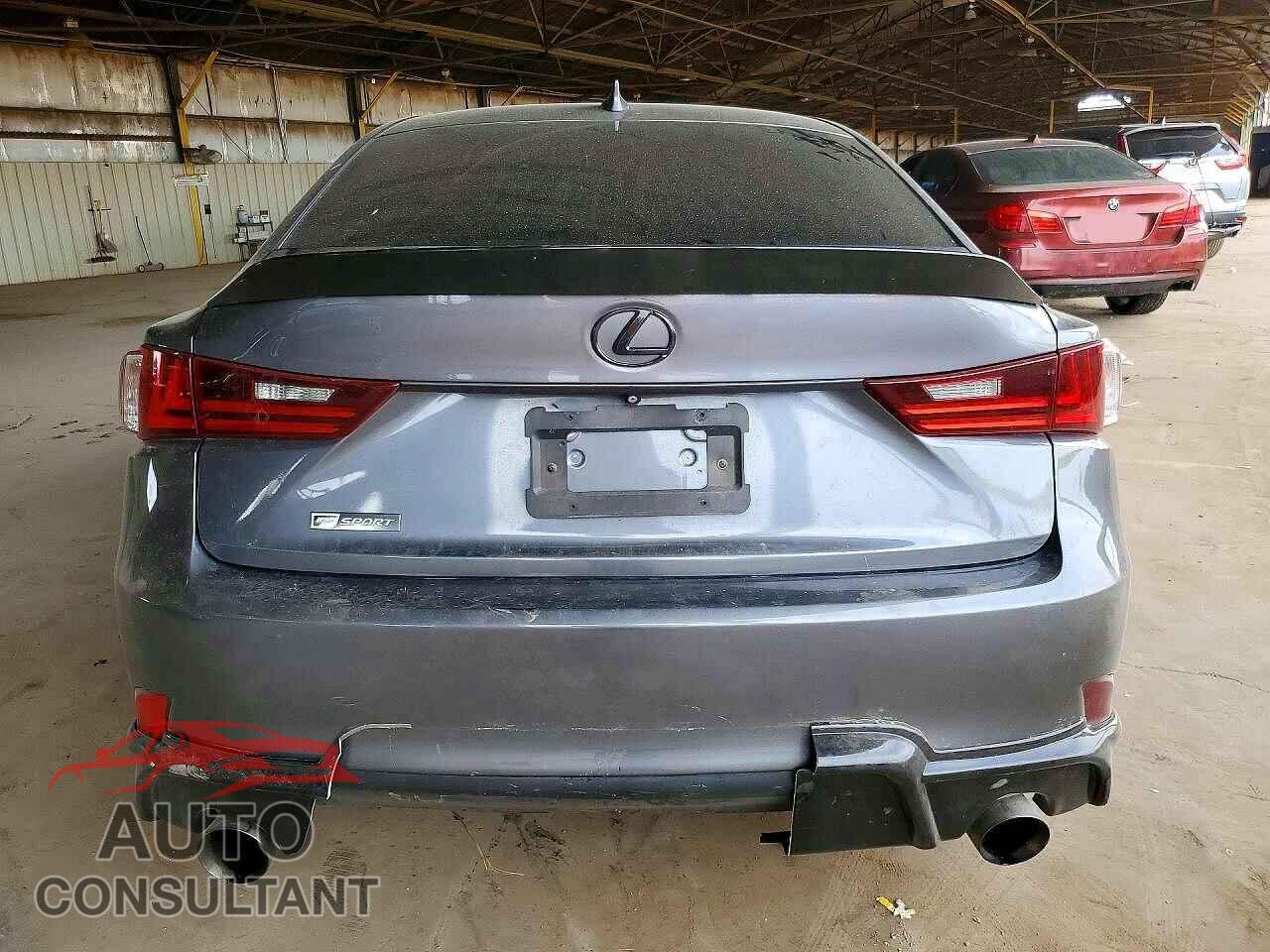 LEXUS IS 2015 - JTHBE1D23F5019504