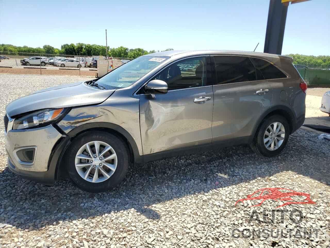 KIA SORENTO 2018 - 5XYPG4A32JG431056