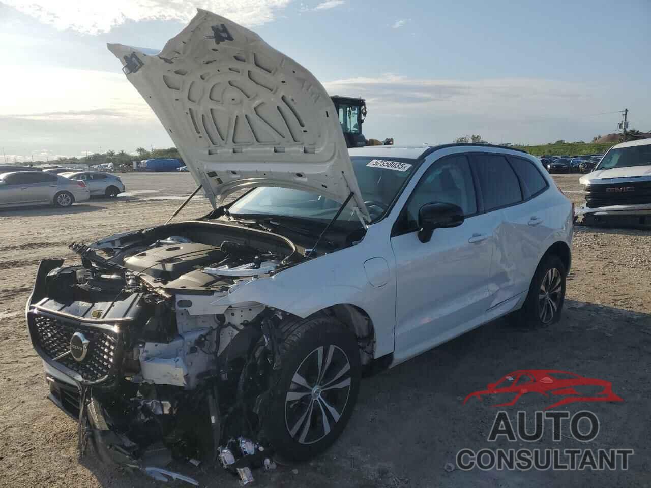 VOLVO XC60 CORE 2024 - YV4H60DK5R1946421