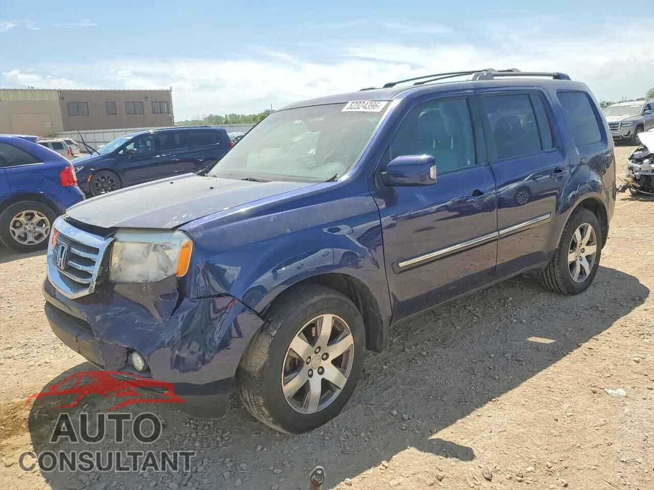 HONDA PILOT 2015 - 5FNYF4H90FB041105