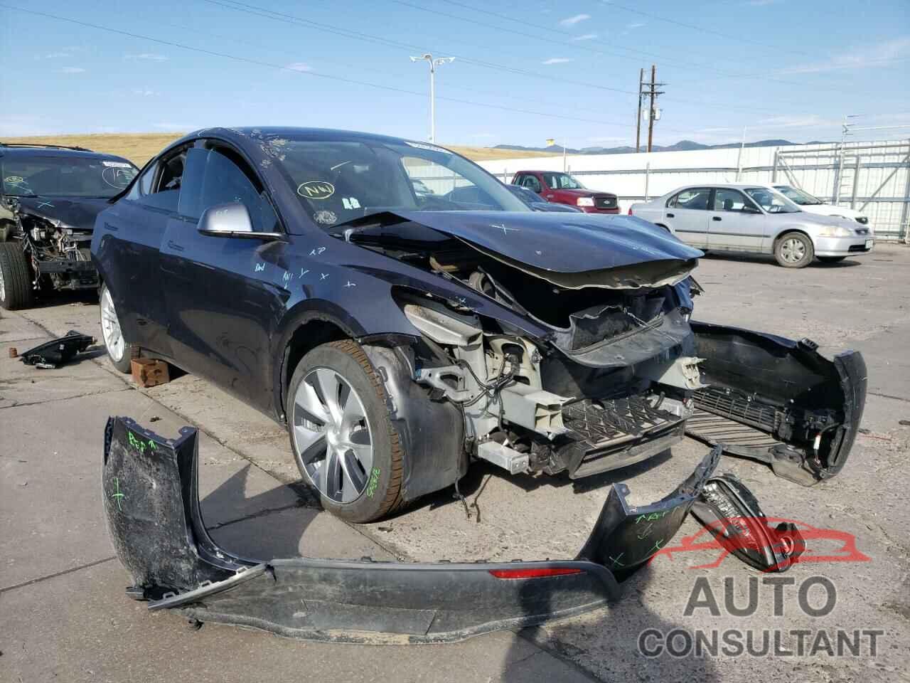 TESLA MODEL Y 2020 - 5YJYGDEE0LF051479