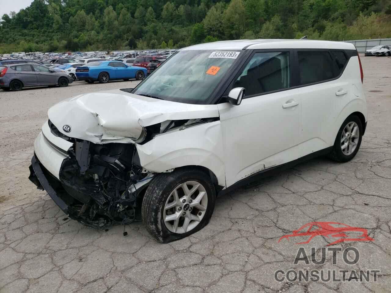 KIA SOUL 2021 - KNDJ23AUXM7738760