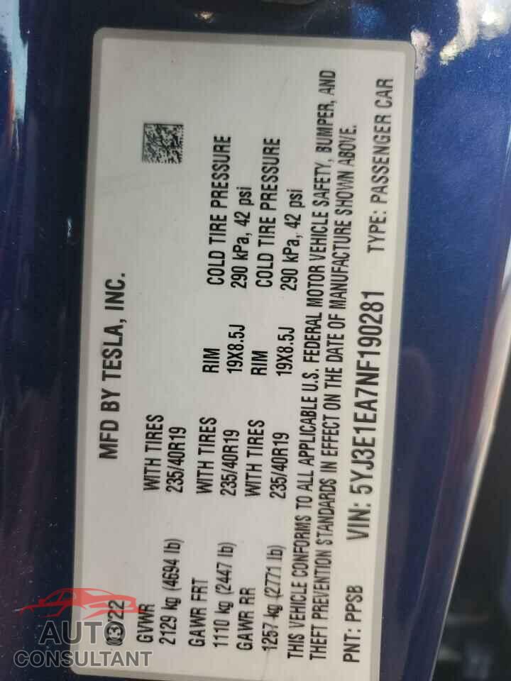TESLA MODEL 3 2022 - 5YJ3E1EA7NF190281