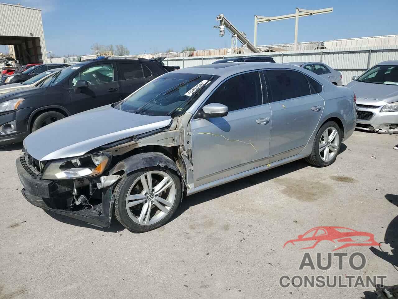 VOLKSWAGEN PASSAT 2013 - 1VWCN7A30DC125324