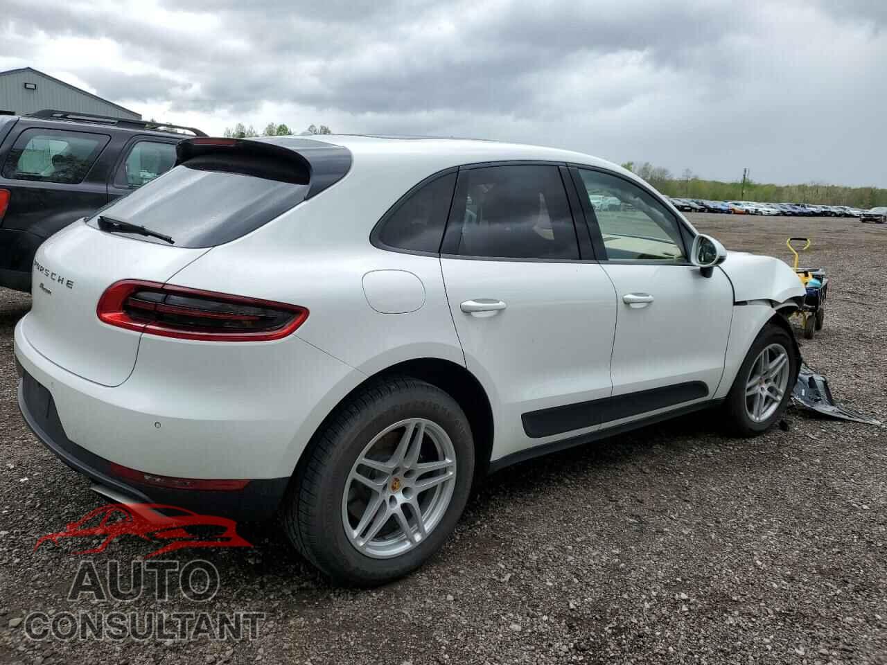PORSCHE MACAN 2017 - WP1AA2A51HLB03900