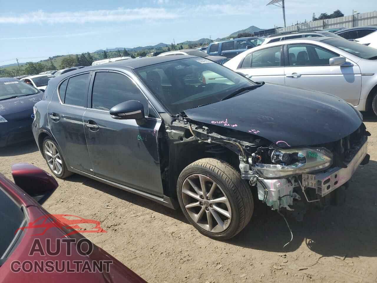 LEXUS CT 200 2011 - JTHKD5BH5B2037712