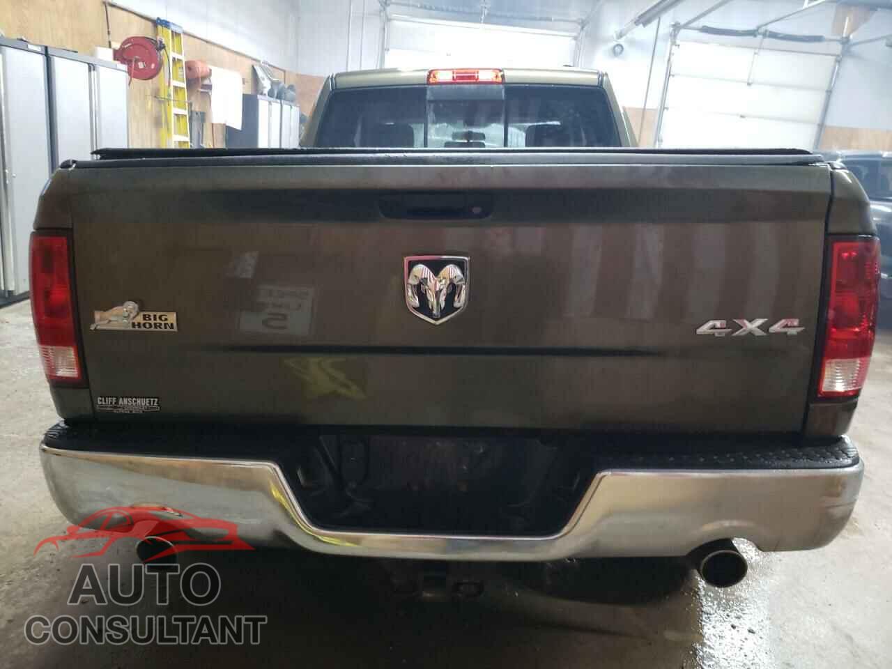 DODGE RAM 1500 2012 - 1C6RD7GT2CS241725