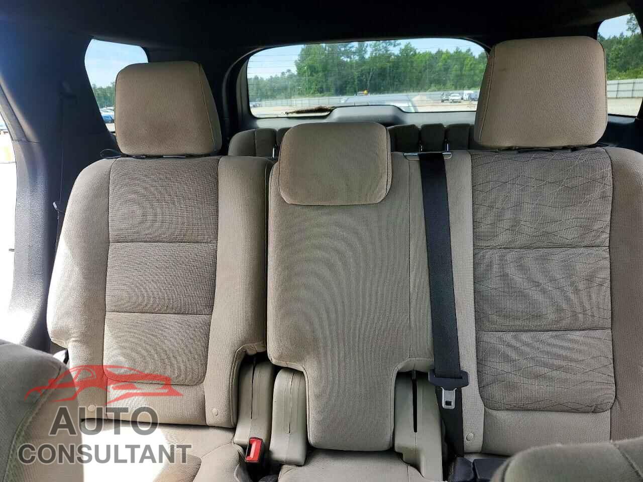FORD EXPLORER 2013 - 1FM5K7B82DGB86404
