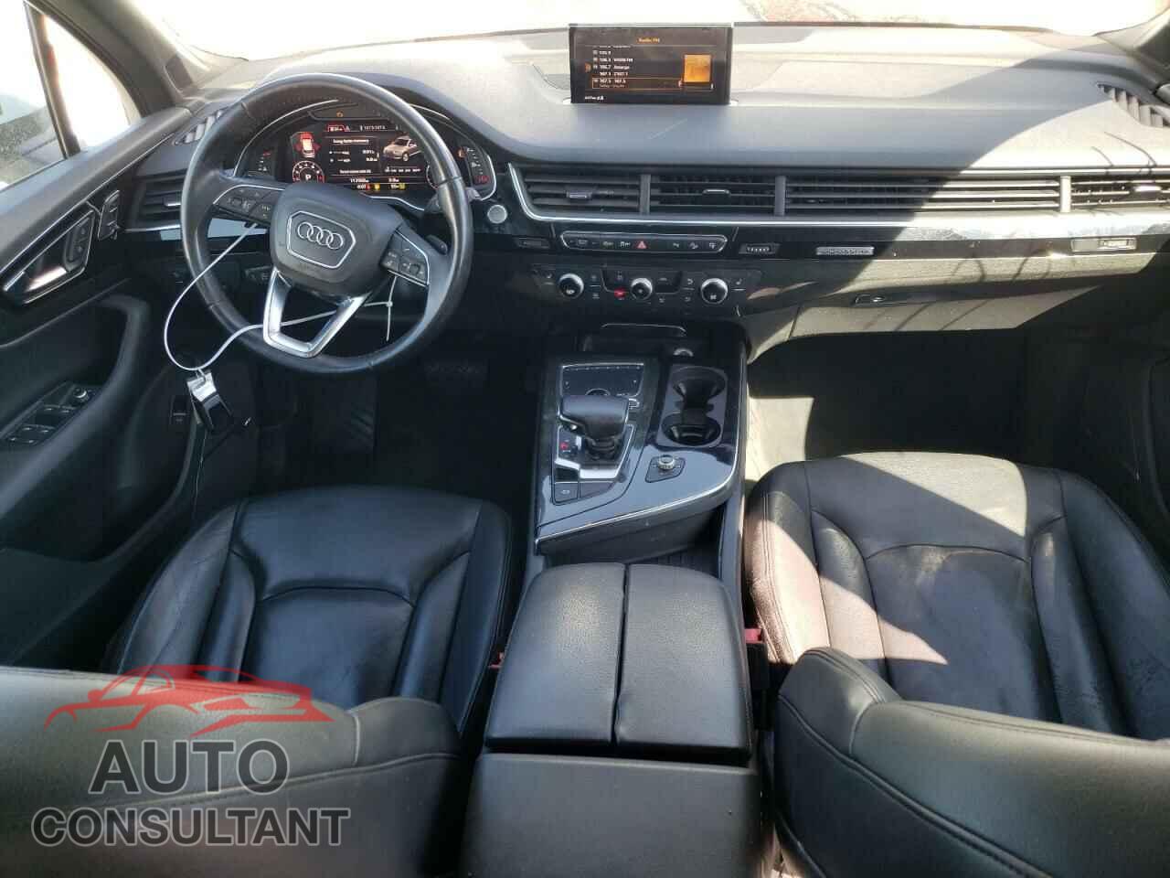 AUDI Q7 2017 - WA1LAAF73HD030676