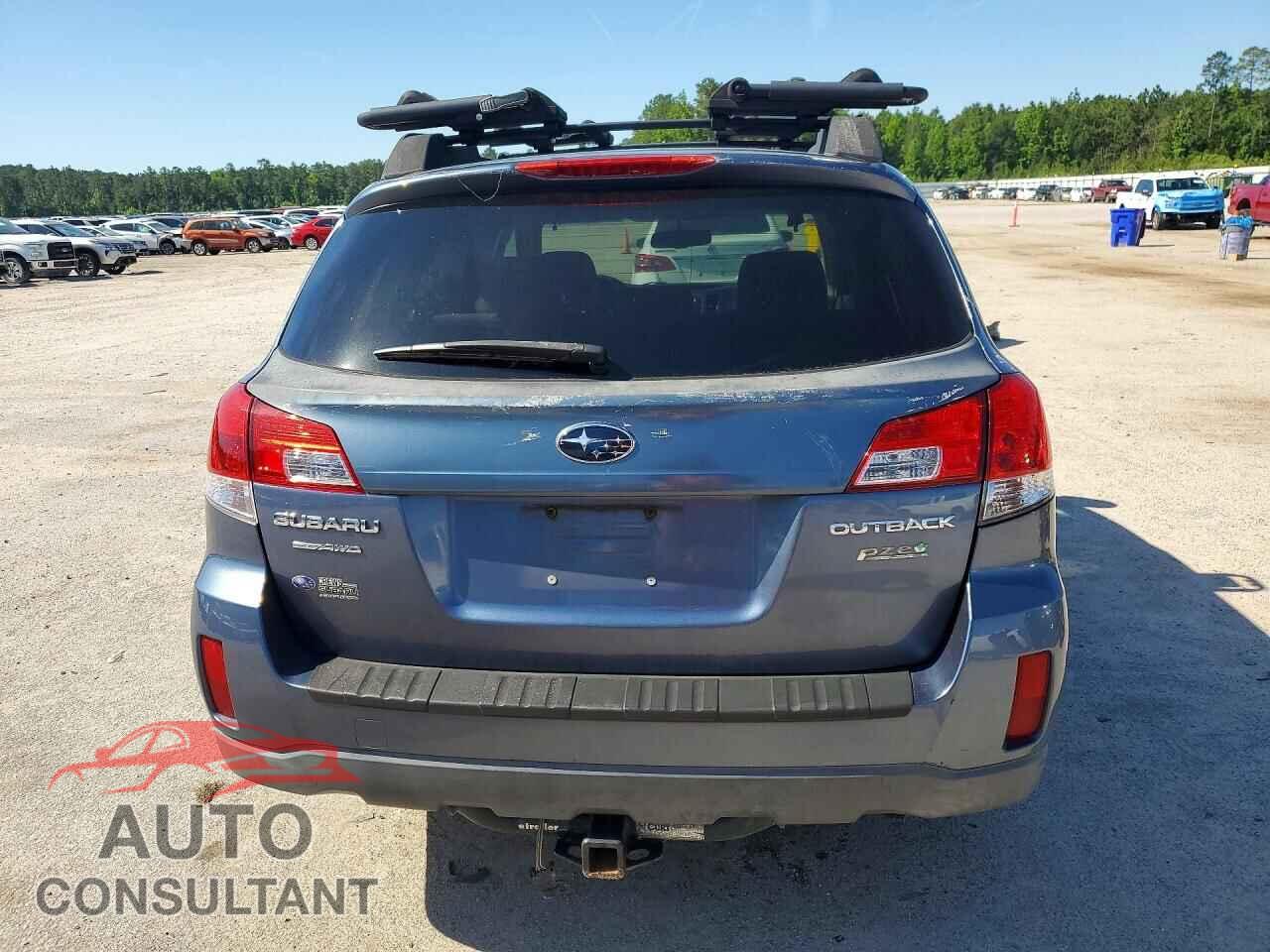 SUBARU OUTBACK 2013 - 4S4BRBCC0D3208024
