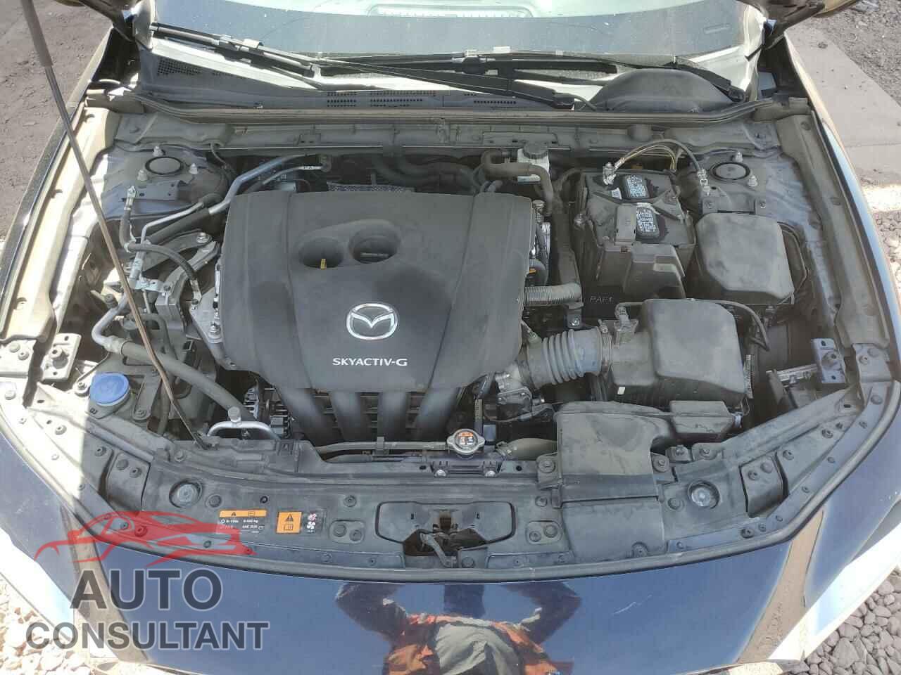MAZDA 3 2021 - JM1BPABLXM1300954