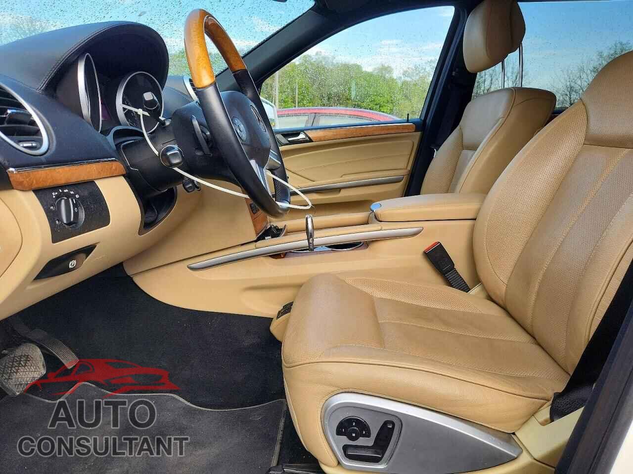 MERCEDES-BENZ GL-CLASS 2012 - 4JGBF8GE0CA774959