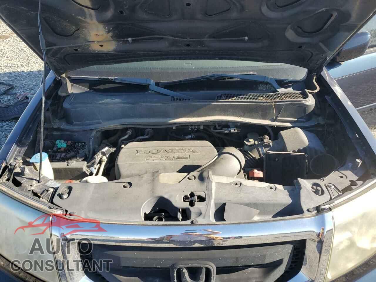HONDA PILOT 2011 - 5FNYF3H60BB021771