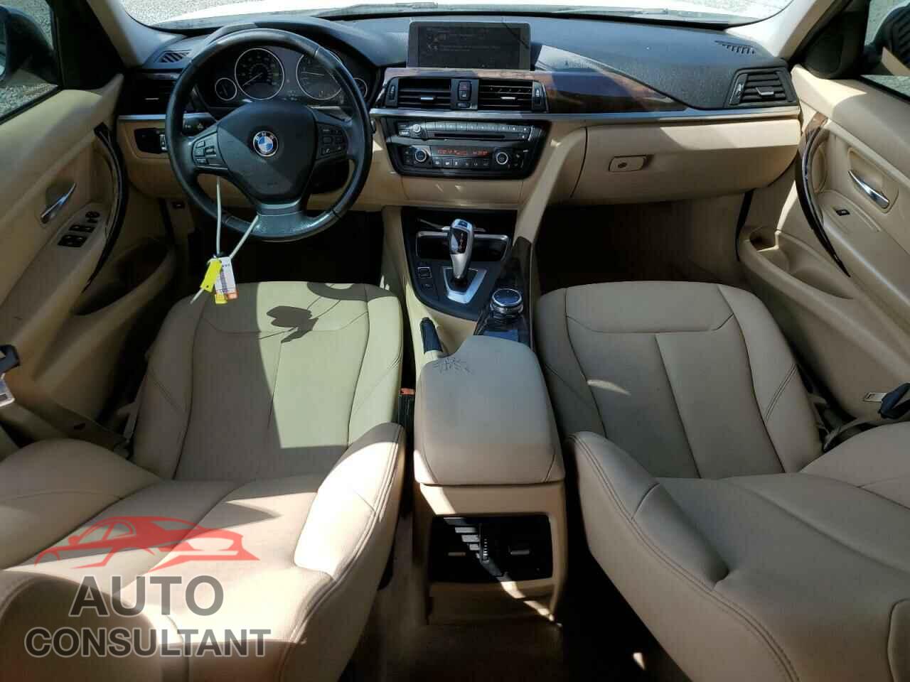 BMW 3 SERIES 2014 - WBA3B1C54EP679917