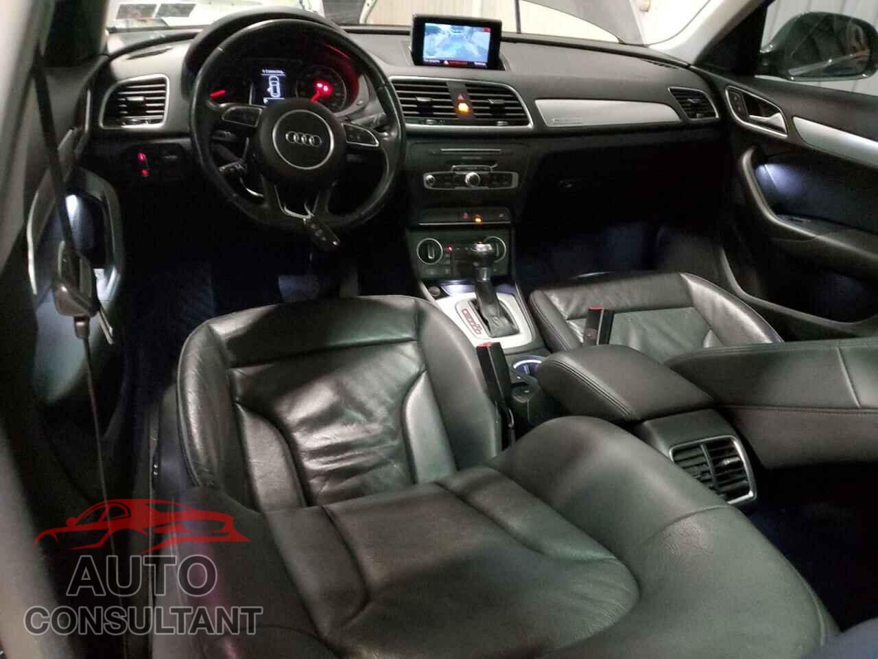 AUDI Q3 2016 - WA1EFCFS9GR001016
