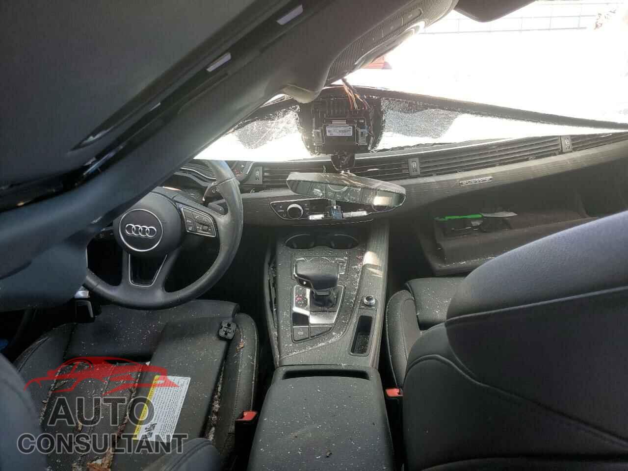 AUDI A4 2019 - WAUFNAF43KN002078