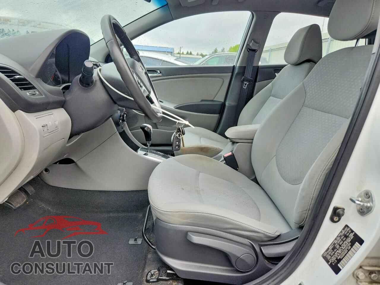 HYUNDAI ACCENT 2012 - KMHCU5AE5CU037353