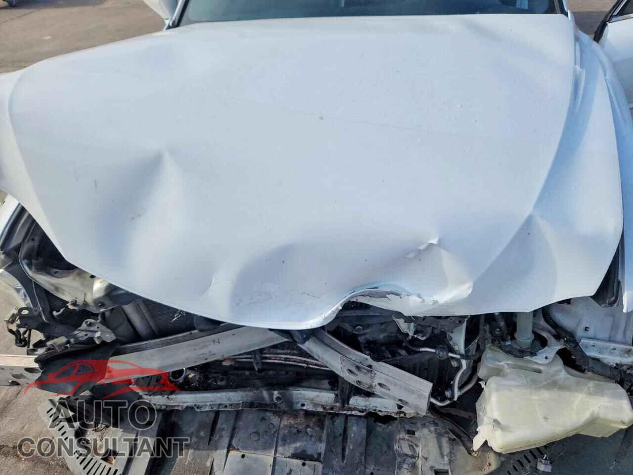 LEXUS IS 2014 - JTHBE1D20E5000620